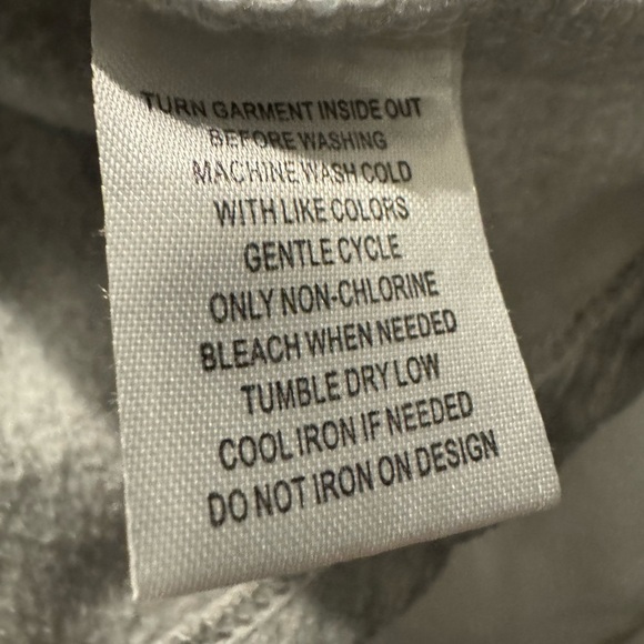 Disney Women’s Mickey Sweatshirt - Size M - Picture 6 of 6